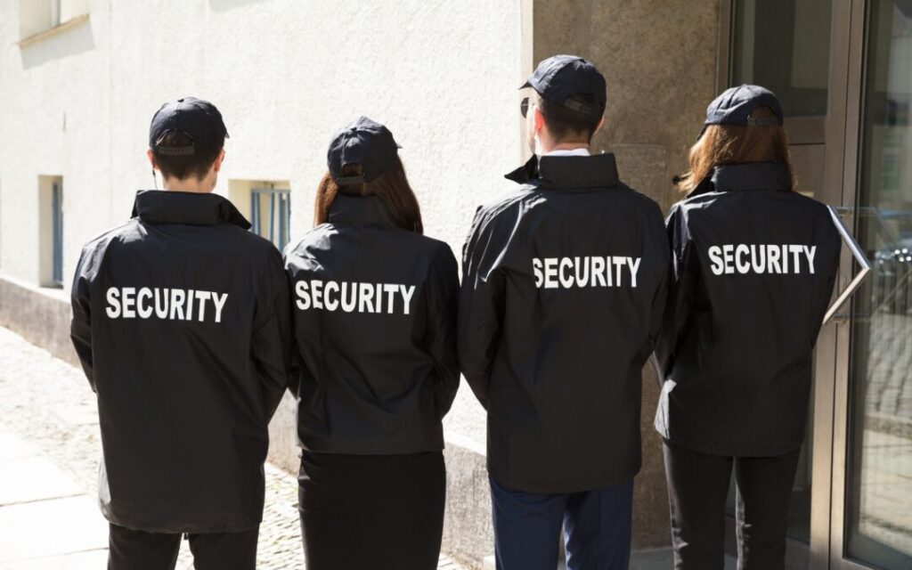 4 Security Guards on Duty